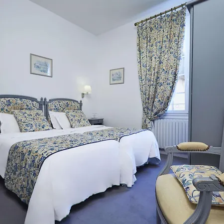 Kyriad Hyper Centre Hotel, Appartements, Seminaires Et Soins Sothys Paris Hotel Saumur