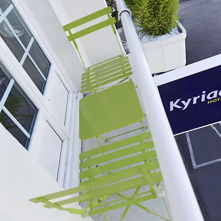 Kyriad Hyper Centre Hotel, Appartements, Seminaires Et Soins Sothys Paris Hotel Saumur