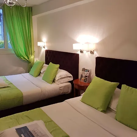 מלון Kyriad Hyper Centre Hotel, Appartements, Seminaires Et Soins Sothys Paris סומור