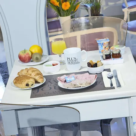 Hotel Kyriad Hyper Centre Hotel, Appartements, Seminaires Et Soins Sothys Paris