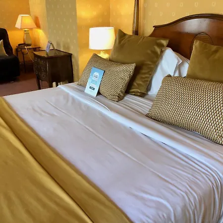 Kyriad Hyper Centre Hotel, Appartements, Seminaires Et Soins Sothys Paris מלון 3*