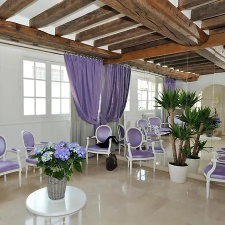 Hotel Kyriad Hyper Centre Hotel, Appartements, Seminaires Et Soins Sothys Paris 3*