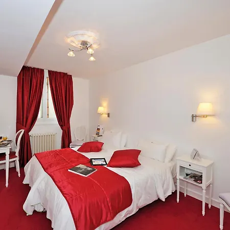 Hotel Kyriad Hyper Centre Hotel, Appartements, Seminaires Et Soins Sothys Paris 3*