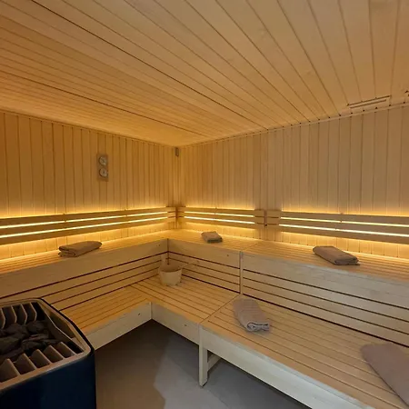 Kyriad Hyper Centre Hotel, Appartements, Seminaires Et Soins Sothys Paris Hotel 3*
