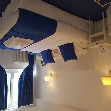 Kyriad Hyper Centre Hotel, Appartements, Seminaires Et Soins Sothys Paris 쏘뮤흐