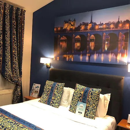 Kyriad Hyper Centre Hotel, Appartements, Seminaires Et Soins Sothys Paris Hotel Saumur