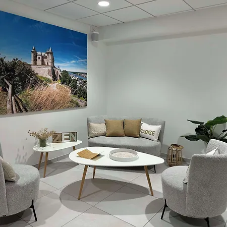 Hotel Kyriad Hyper Centre Hotel, Appartements, Seminaires Et Soins Sothys Paris