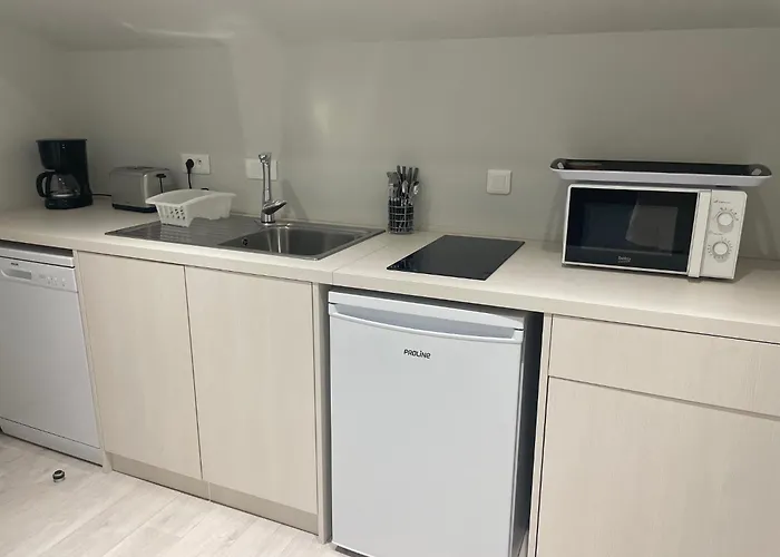 Kyriad Hyper Centre Hotel, Appartements, Seminaires Et Soins Sothys Paris 3*