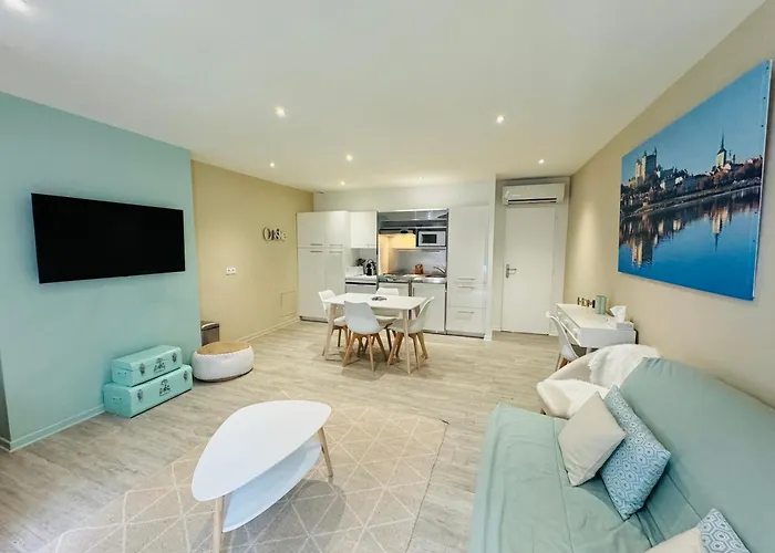 Kyriad Hyper Centre Hotel, Appartements, Seminaires Et Soins Sothys Paris Hotel