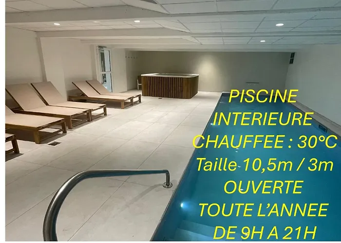 Hotel Kyriad Hyper Centre Hotel, Appartements, Seminaires Et Soins Sothys Paris Saumur