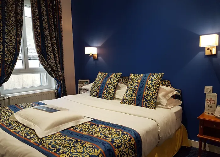 Kyriad Hyper Centre Hotel, Appartements, Seminaires Et Soins Sothys Paris 3* Saumur